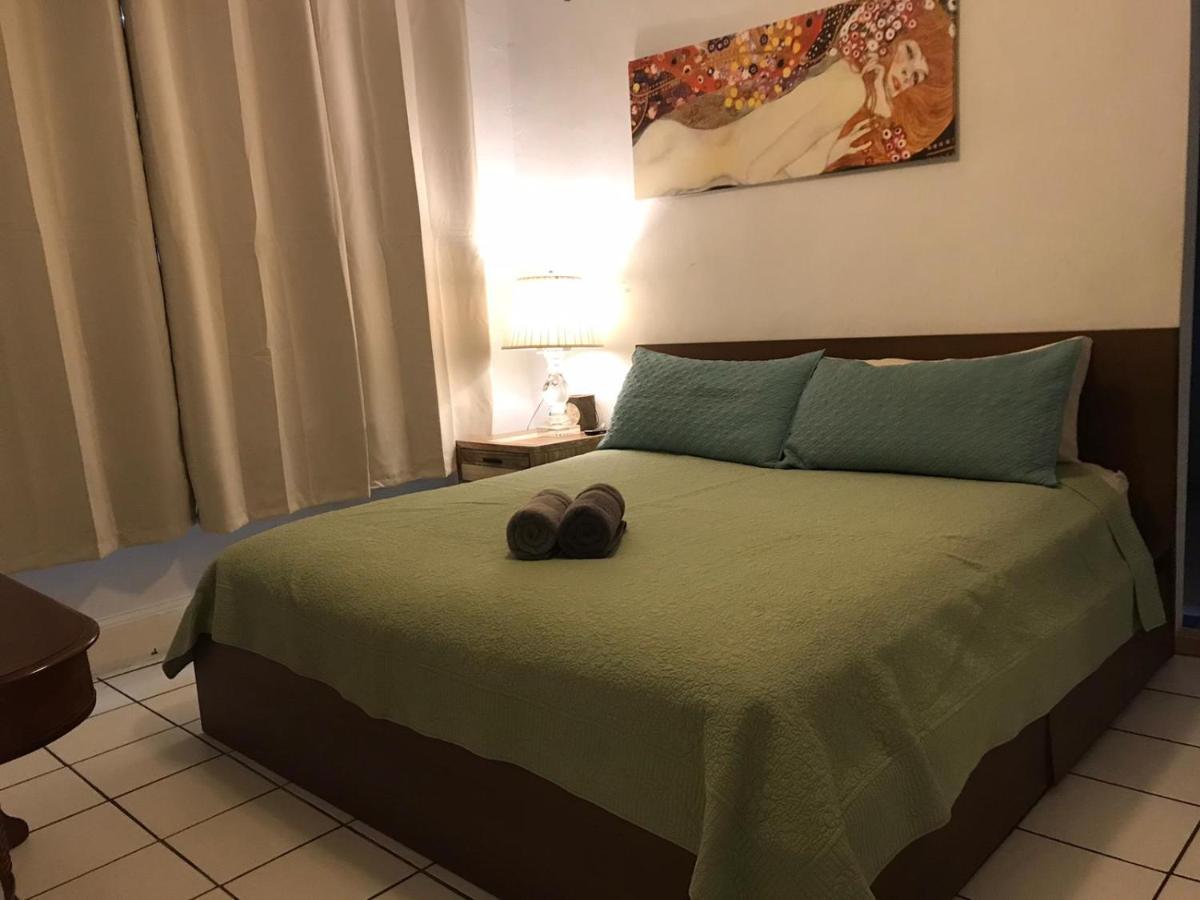 A Peaceful Stay In 마이애미 외부 사진